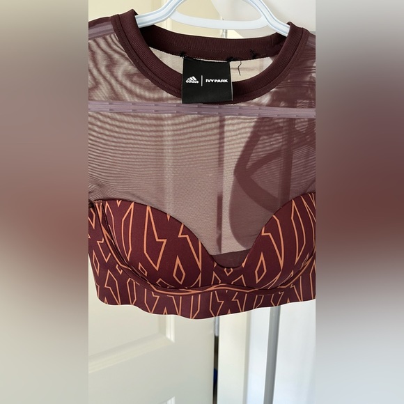 Brand- Adidas Beyonce collection - Picture 2 of 2